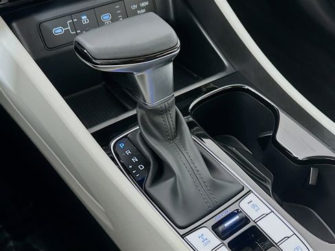 New 2026 Hyundai Tucson SEL image 17