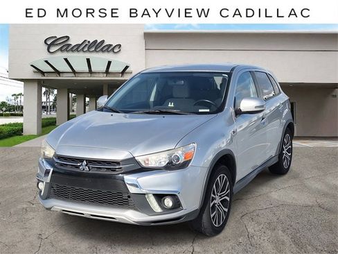 Used 2019 Mitsubishi Outlander Sport SE image 1