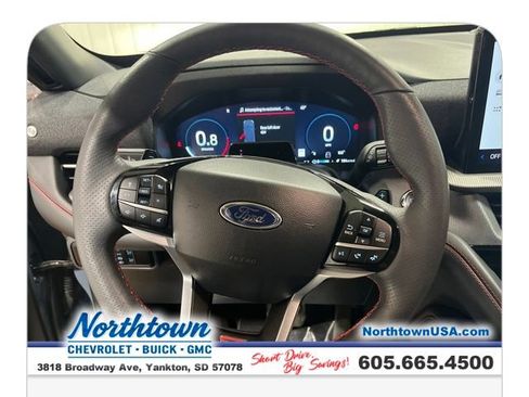 Used 2025 Ford Explorer ST image 14