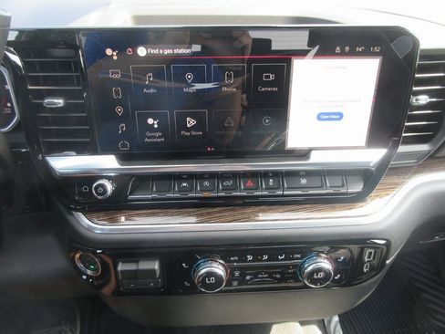 New 2026 GMC Sierra 1500 Elevation image 18