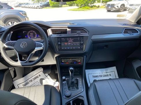 Certified 2023 Volkswagen Tiguan SE AWD/4WD image 11