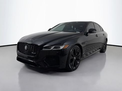 Used 2024 Jaguar XF R-Dynamic SE AWD/4WD image 1