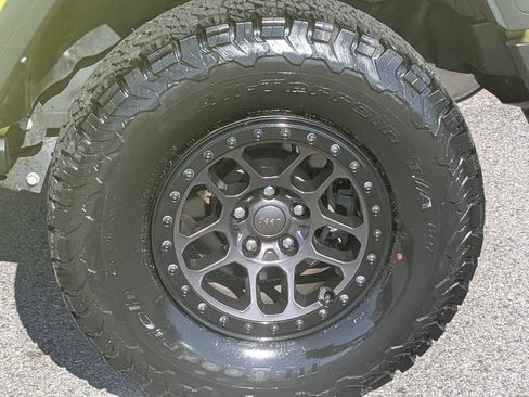 Certified 2022 Jeep Wrangler Unlimited Sport AWD/4WD image 11