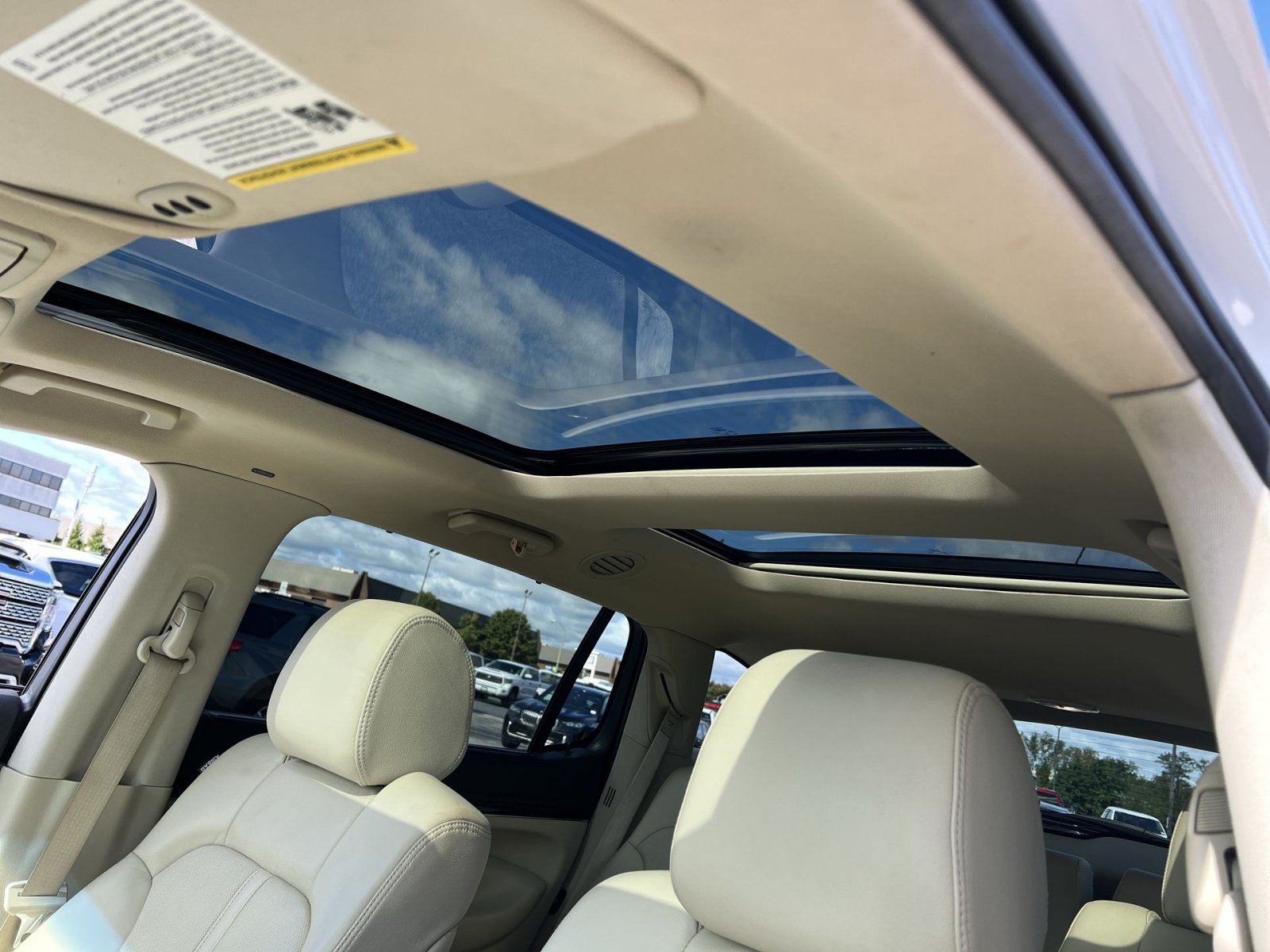 Used 2018 Lincoln MKT AWD w/ Technology Package image 32