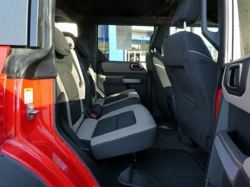 Certified 2022 Ford Bronco Wildtrak image 16