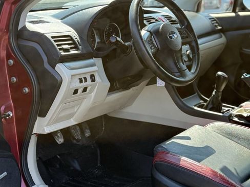 Used 2014 Subaru Crosstrek 2.0i Premium AWD/4WD image 14