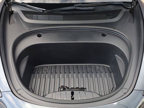 Used 2023 Tesla Model 3 Standard Range RWD image 11