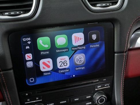 Certified 2020 Porsche 718 Boxster RWD image 17