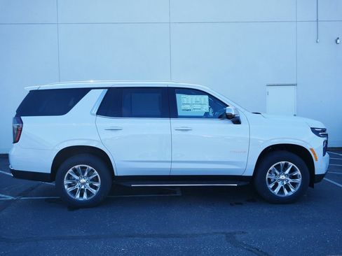 New 2026 Chevrolet Tahoe Premier image 2