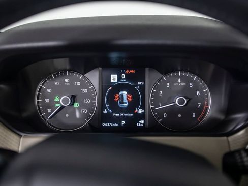 Used 2020 Land Rover Range Rover Velar S AWD/4WD image 26