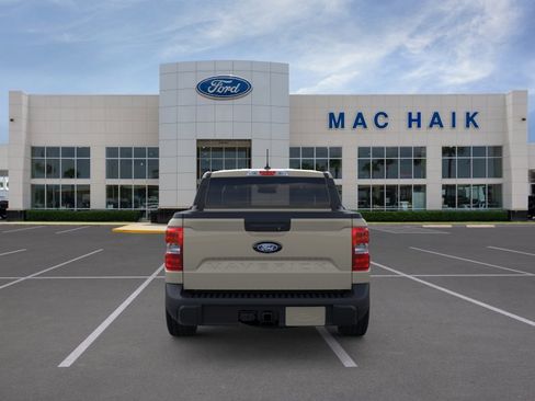 New 2025 Ford Maverick XLT w/ XLT Luxury Package AWD/4WD image 5