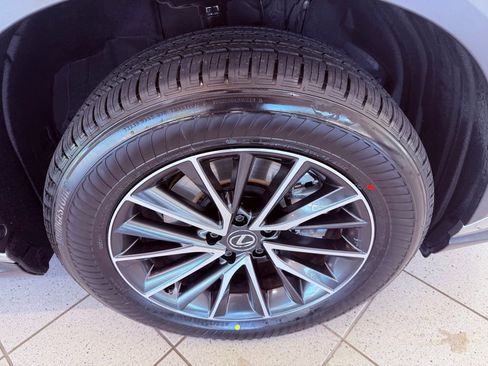 Used 2024 Lexus NX 350h AWD image 18