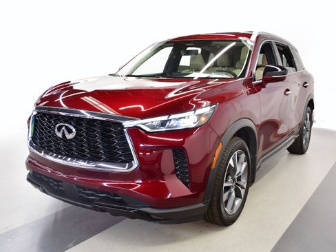 Used 2023 INFINITI QX60 Luxe w/ Cargo Package AWD/4WD image 4