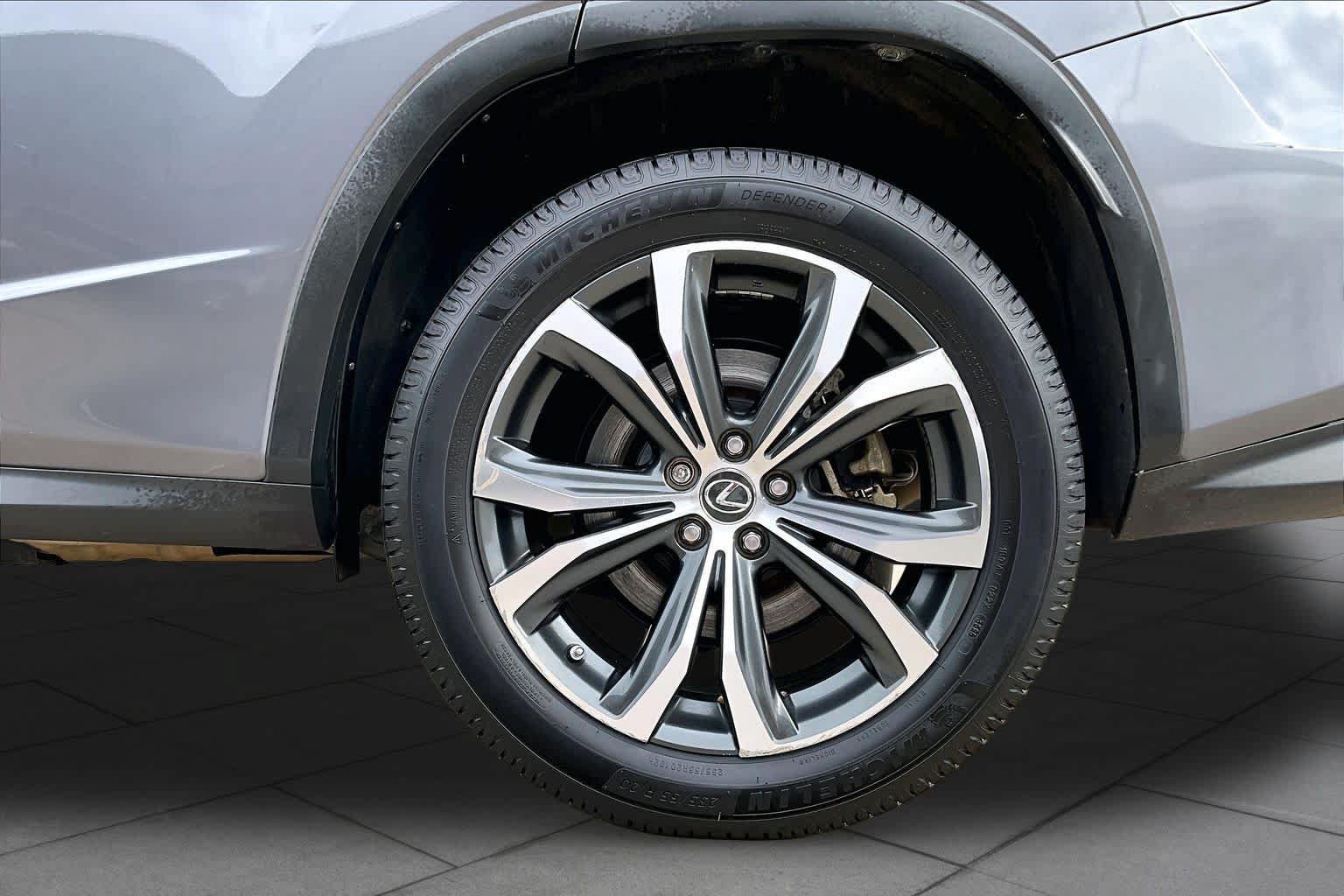 Used 2018 Lexus RX 350 AWD w/ Premium Package image 11