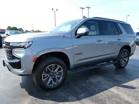 Certified 2023 Chevrolet Tahoe Z71 w/ Z71 Off-Road Package AWD/4WD image 9