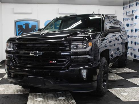 Used 2017 Chevrolet Silverado 1500 LTZ Z71 w/ LTZ Plus Package AWD/4WD image 1