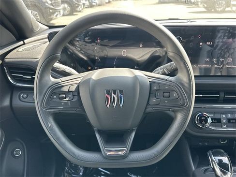 New 2025 Buick Envista Preferred w/ Convenience II Package image 8