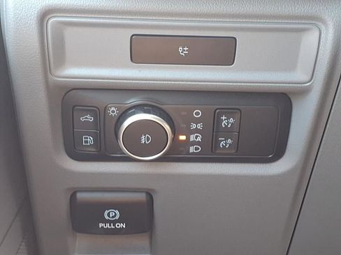 Used 2022 Ford F150 XLT image 27