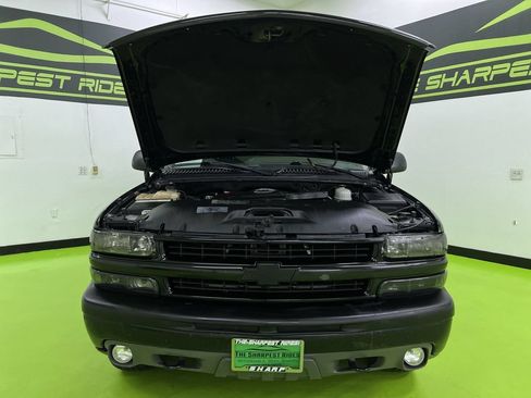 Used 2004 Chevrolet Tahoe Z71 w/ Z71 Preferred Equipment Group AWD/4WD image 4