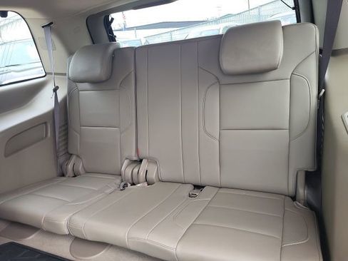 Used 2019 Chevrolet Tahoe LT AWD/4WD image 14