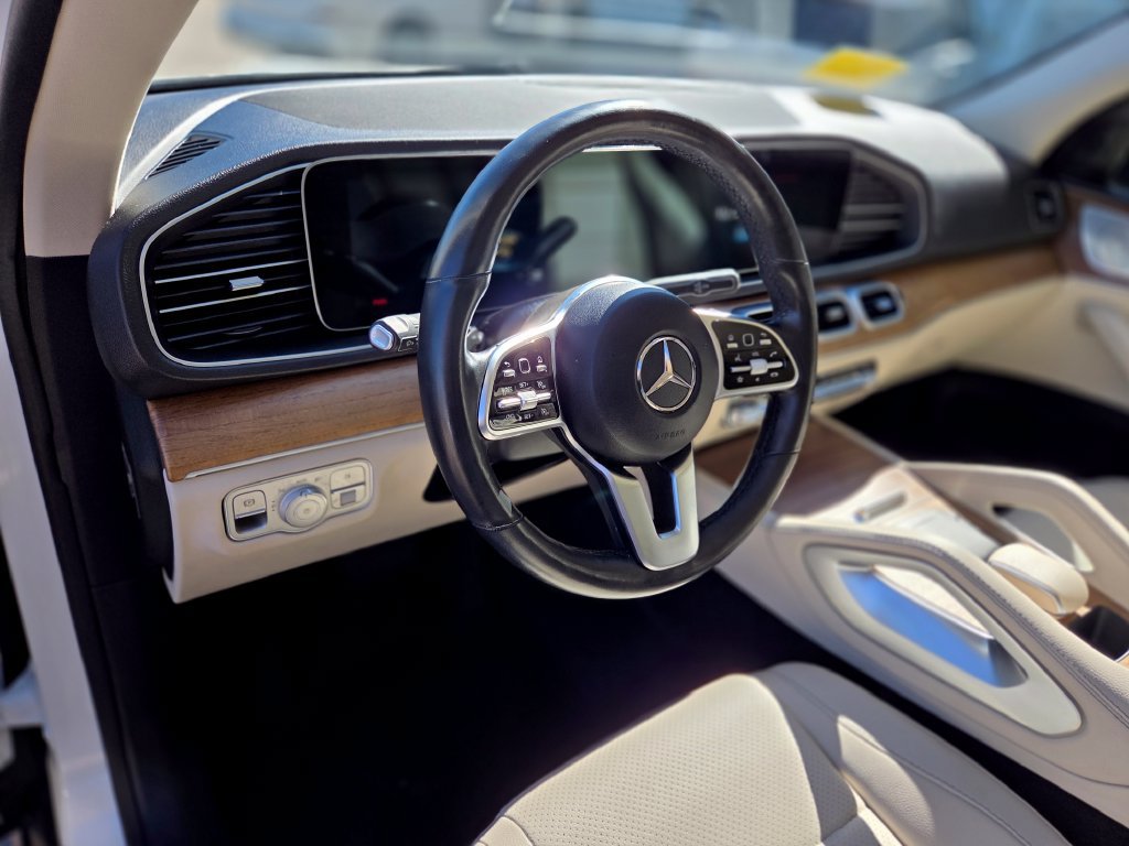 Used 2023 Mercedes-Benz GLE 350 4MATIC w/ Premium Package image 14