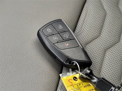 Used 2025 Chevrolet Silverado 1500 ZR2 w/ Technology Package image 25