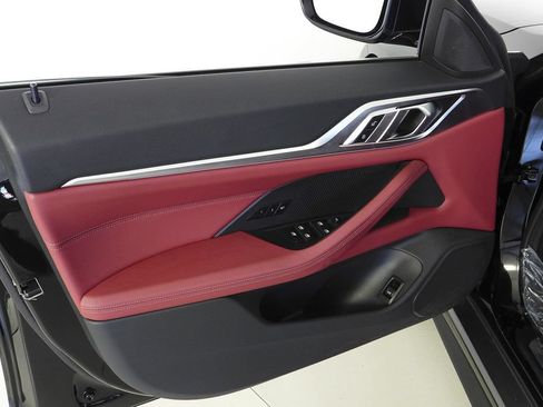 Used 2023 BMW i4 eDrive35 w/ Premium Package RWD image 11