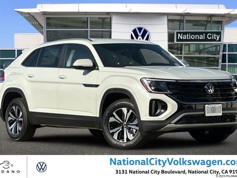 New 2026 Volkswagen Atlas Cross Sport SE AWD/4WD image 1