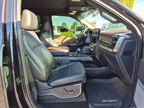 Used 2021 Ford F150 Lariat w/ Equipment Group 502A High AWD/4WD image 35
