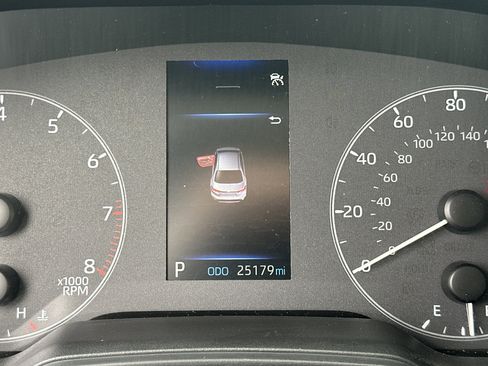 Used 2024 Toyota Corolla LE image 22