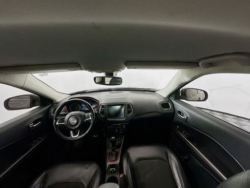 Used 2019 Jeep Compass Trailhawk AWD/4WD image 21