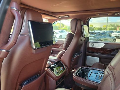 Certified 2019 Lincoln Navigator L Black Label image 11