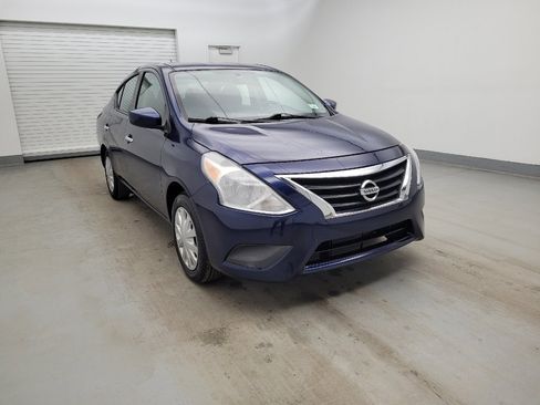 Used 2019 Nissan Versa SV image 13