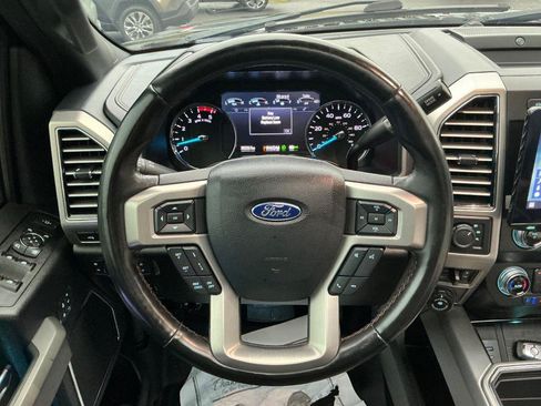 Used 2021 Ford F250 Platinum AWD/4WD image 17