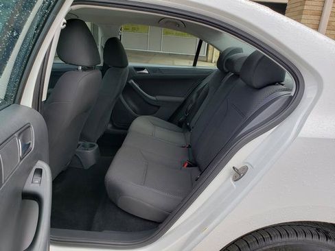 Used 2012 Volkswagen Jetta S FWD image 12