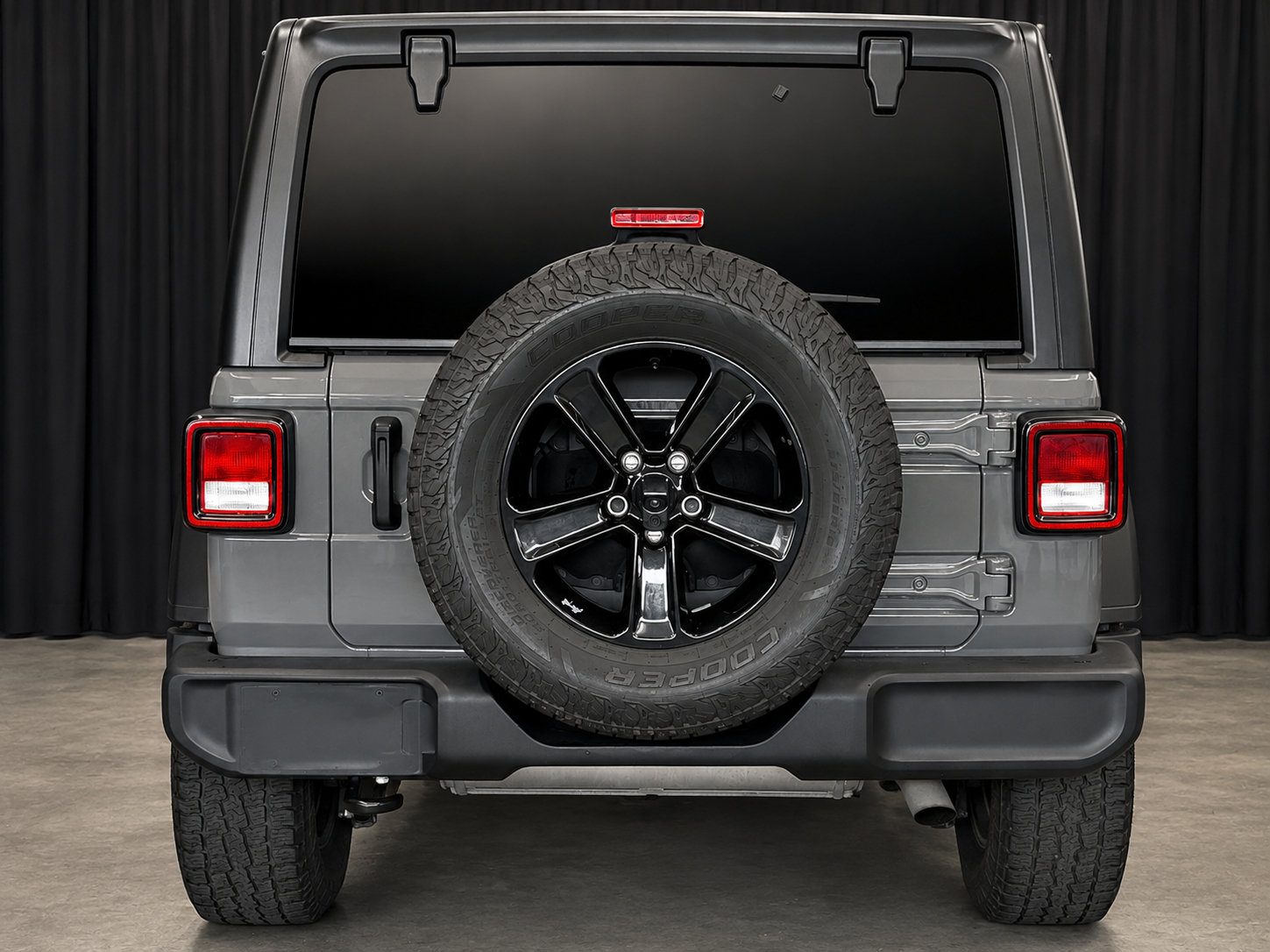 Used 2022 Jeep Wrangler Unlimited Sport AWD/4WD image 6