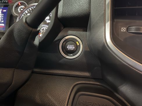 New 2025 RAM 2500 Big Horn AWD/4WD image 21