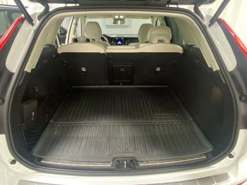 Certified 2023 Volvo XC60 T8 Plus w/ Climate Package AWD/4WD image 8