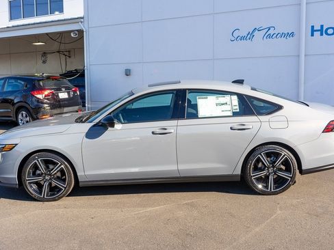 New 2026 Honda Accord SE image 9