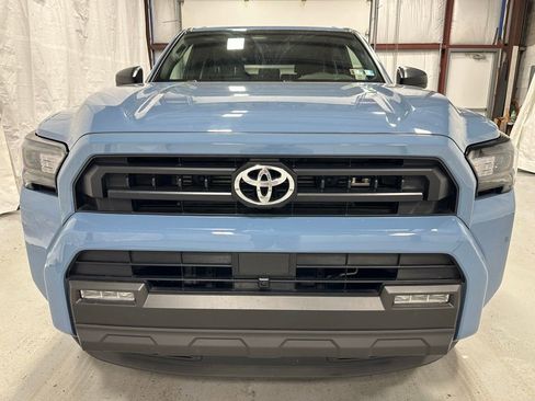 Used 2025 Toyota 4Runner SR5 image 2