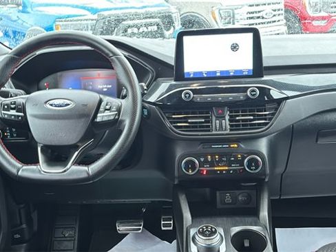 Used 2024 Ford Escape ST-Line image 6