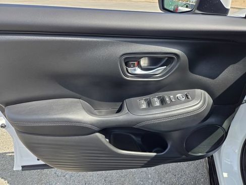 New 2027 Honda HR-V EX-L image 17