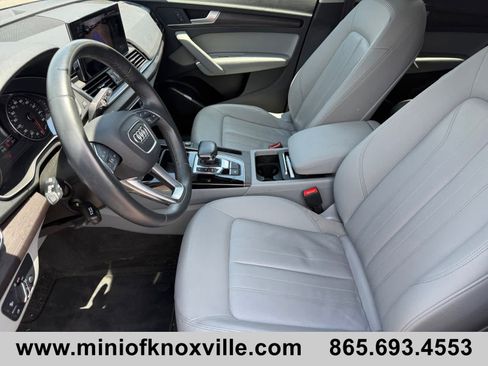 Used 2022 Audi Q5 2.0T Premium w/ Convenience Package AWD/4WD image 14