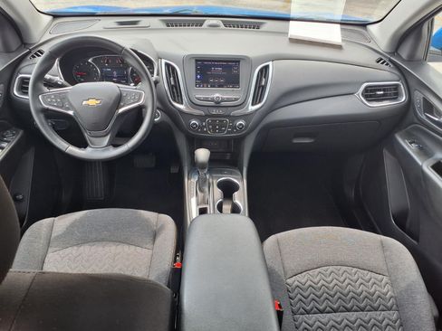 Used 2024 Chevrolet Equinox LT FWD image 14