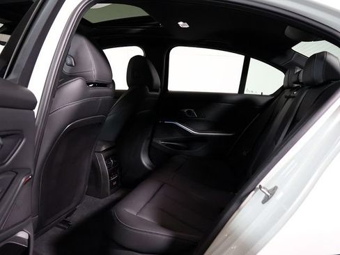 Used 2025 BMW 330i xDrive Sedan AWD/4WD image 14