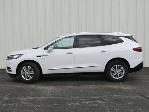 Used 2019 Buick Enclave Essence FWD image 11