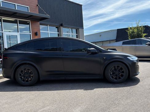 Used 2022 Tesla Model X AWD/4WD image 9