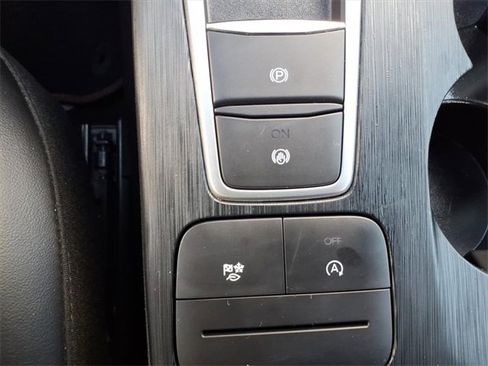 Used 2023 Ford Escape ST-Line image 30