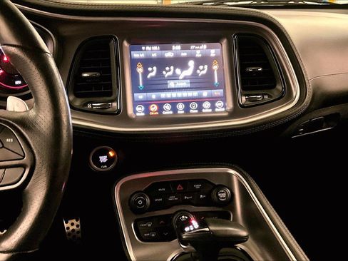 Used 2020 Dodge Challenger GT w/ Plus Package image 6