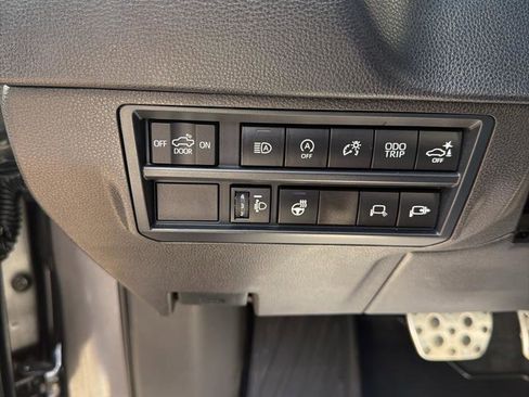 Used 2025 Toyota Tundra SR5 AWD/4WD image 19